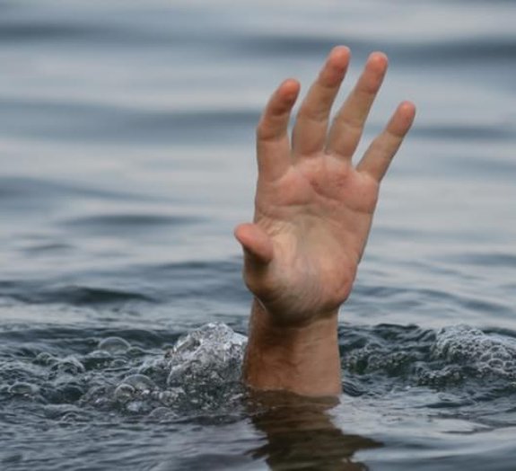 Como o corpo humano se decompõe embaixo da água?