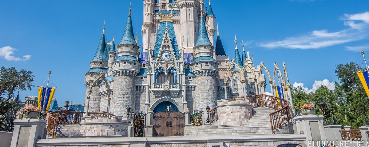 10 princesas da Disney e suas prováveis profissões nos dias de hoje