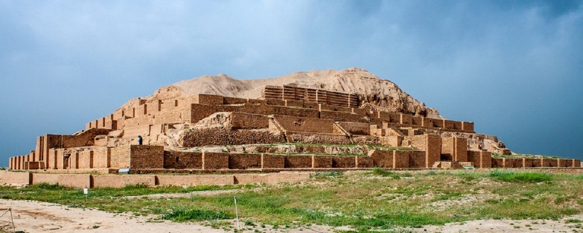 Conheça a fascinante história do Zigurate de Chogha Zanbil - Mega Curioso