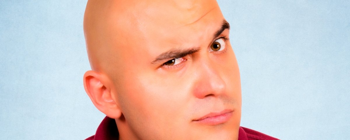 No futuro o homem será careca, gordo e pauzudo. Todo mundo será gordo por  que o mundo atual facilita isso, careca porque se depilar virou uma prática  muito comum, até chegar o