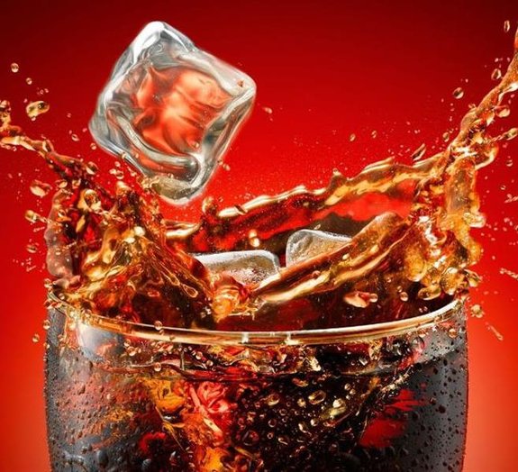 Coca-Cola: 10 curiosidades sobre a bebida mais famosa do mundo