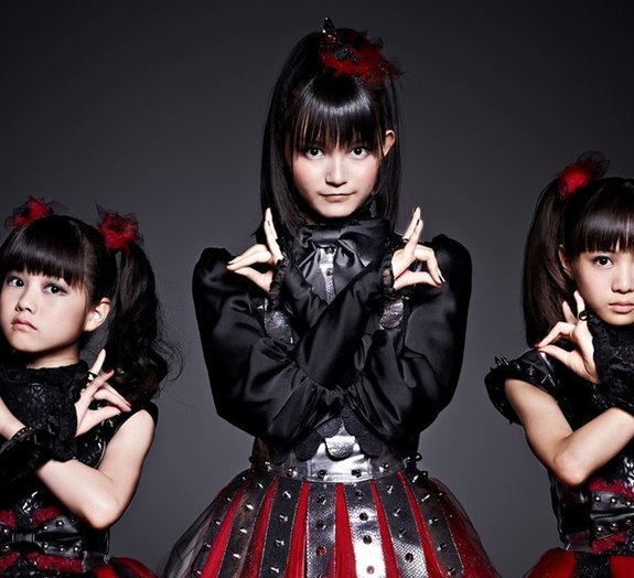 Heresia: conheça Babymetal, grupo japonês que une metal e garotas dançantes