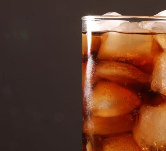 Garrafa de Coca-Cola com corpo estranho resulta em R$ 15 mil de indenização