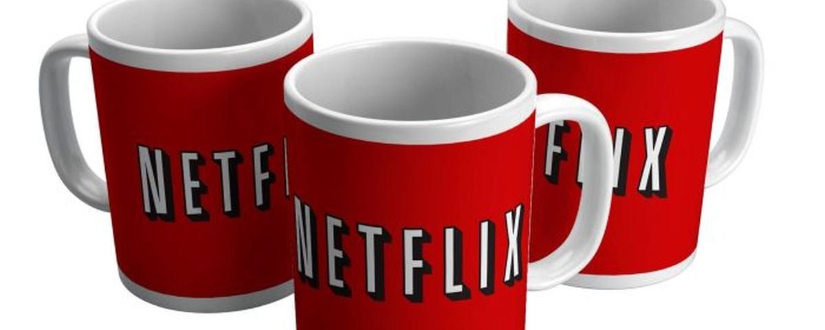 10 canecas com estampas de séries para você maratonar como um verdadeiro fã
