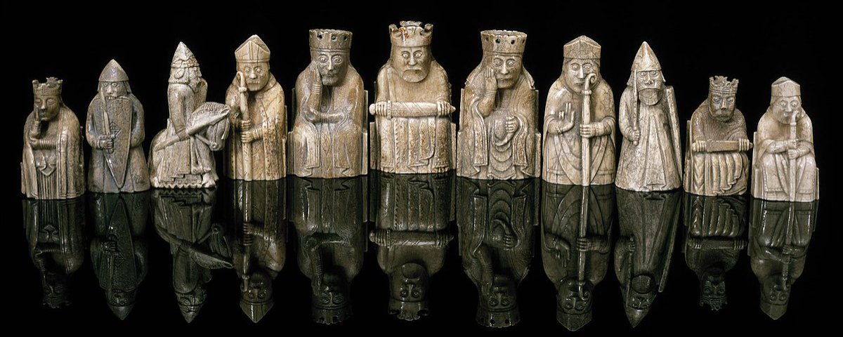 Arqueólogo acredita ter identificado a peça de xadrez mais antiga da  história - Revista Galileu