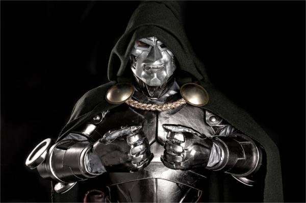 Fotógrafo transforma cosplayers em autênticos super-heróis