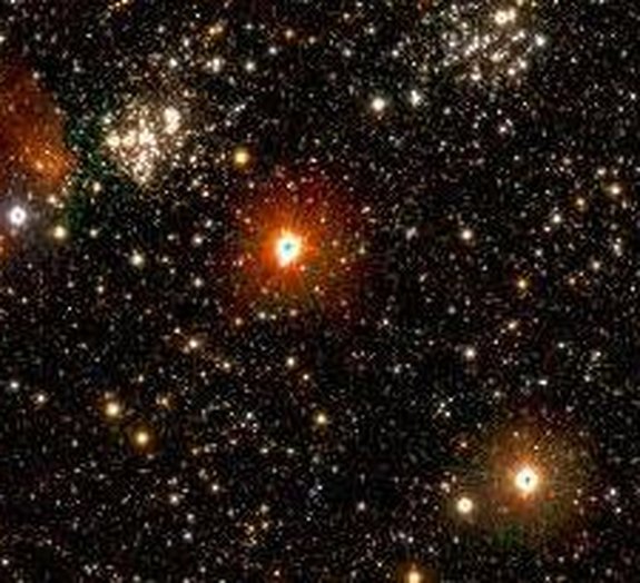 Fotografia da Via Láctea reúne bilhões de estrelas em uma só imagem