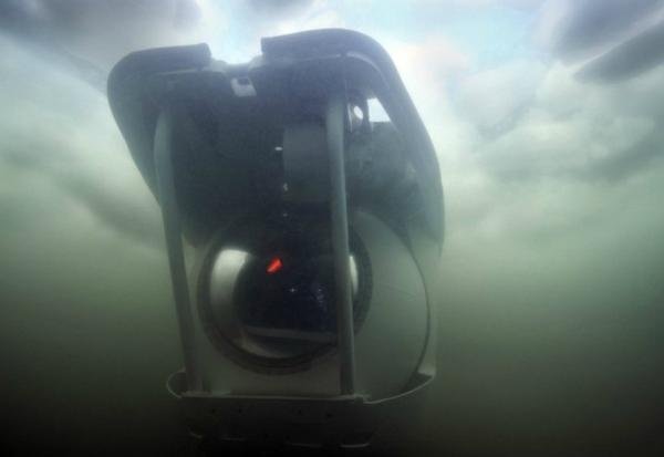 Guinness lança bar-submarino na Suécia