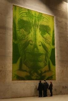 Arte verde: designers manipulam clorofila para criar retratos com grama