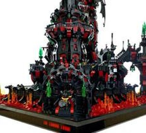 The Voice of Evil: confira esta impressionante fortaleza de LEGO [galeria]