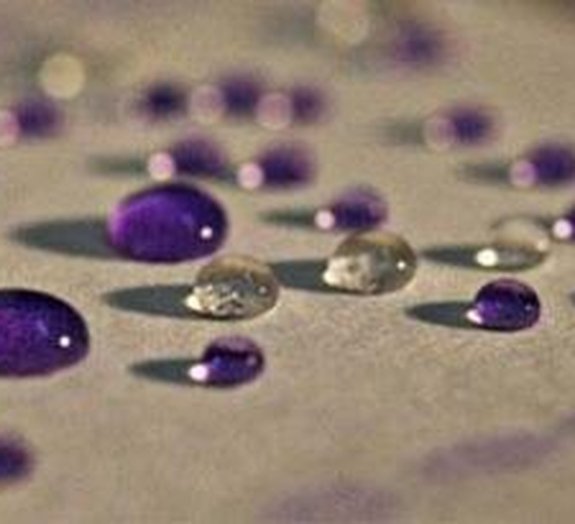 Novo superpapel é à prova de água, antibacteriano e magnético