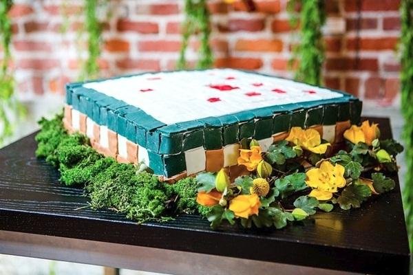 Casamento contou com esculturas de cenários e personagens do jogo Minecraft