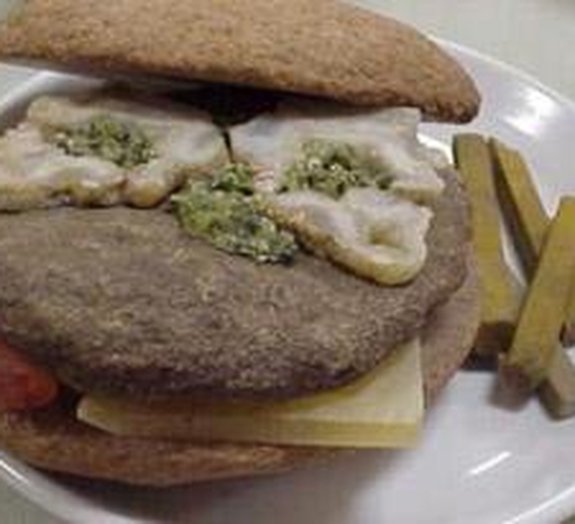 Banquete indigesto: 12 imagens de alimentos feitos de pedra