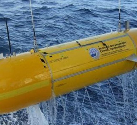 Britânicos desenvolvem submarino robô capaz de rastrear o fundo dos mares