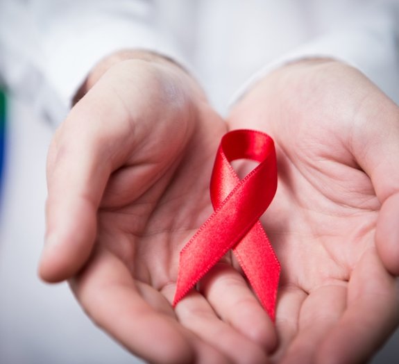 Companhia lança teste de HIV que apresenta diagnóstico em minutos