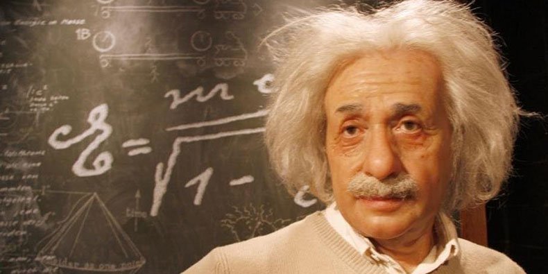 Quantas vezes Einstein foi reprovado?