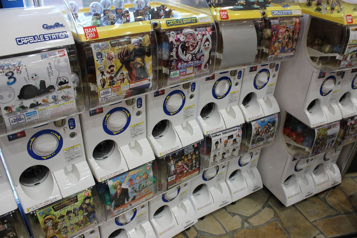 Paraíso Otaku: confira como é uma loja oficial da Jump Shop