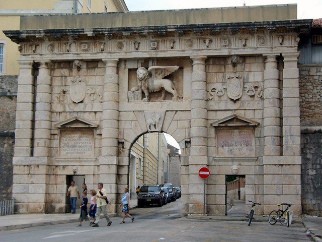 Porta Terra Ferma, Zadar