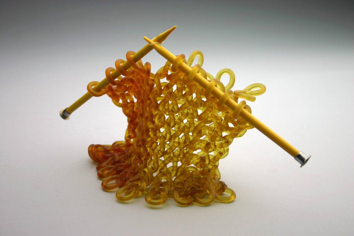 Fantástico! Artista cria peças de tricô usando vidro