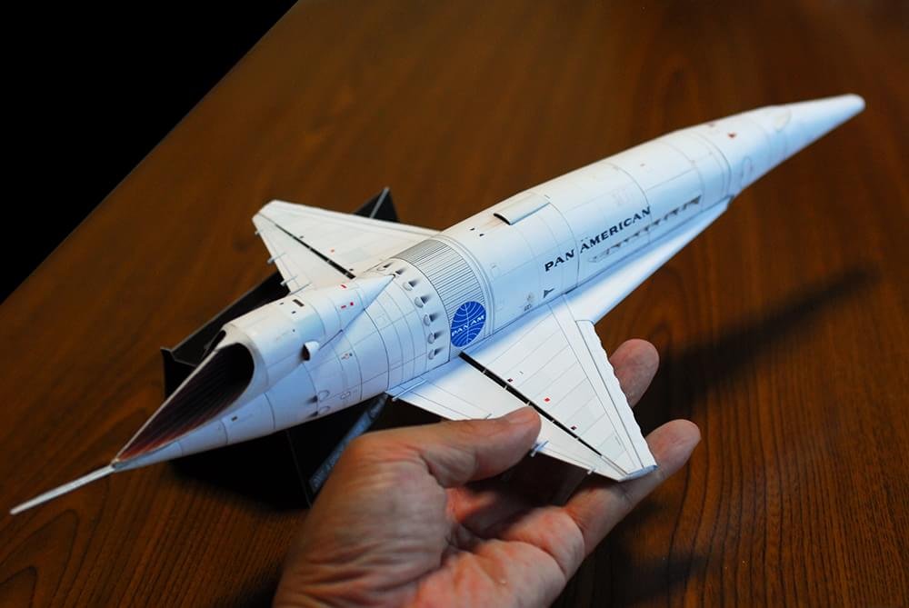 Miniaturas incríveis de papel recriam as espaçonaves mais famosas do cinema