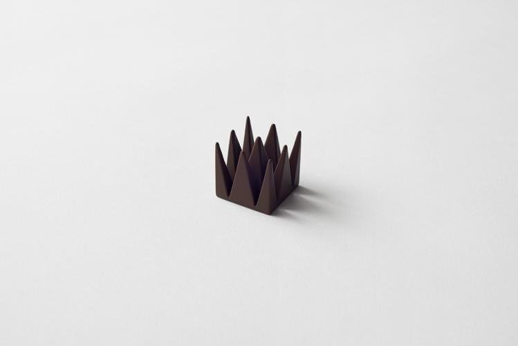 Agência de design japonesa cria bombons perfeitos em formas geométricas