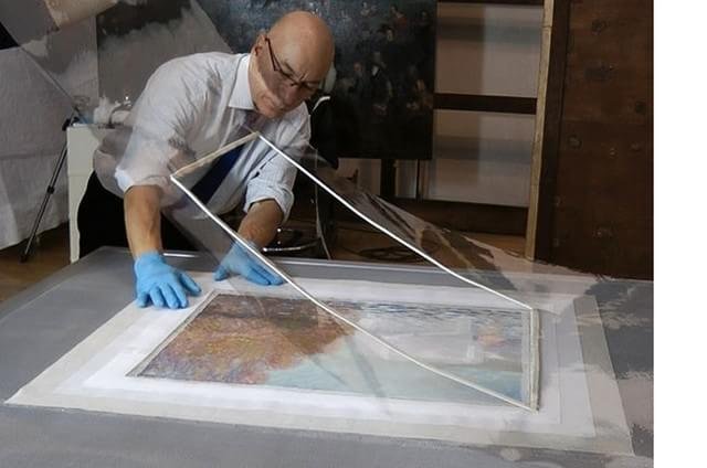 Quadro de Monet leva 3 anos para ser restaurado – entenda como é o processo