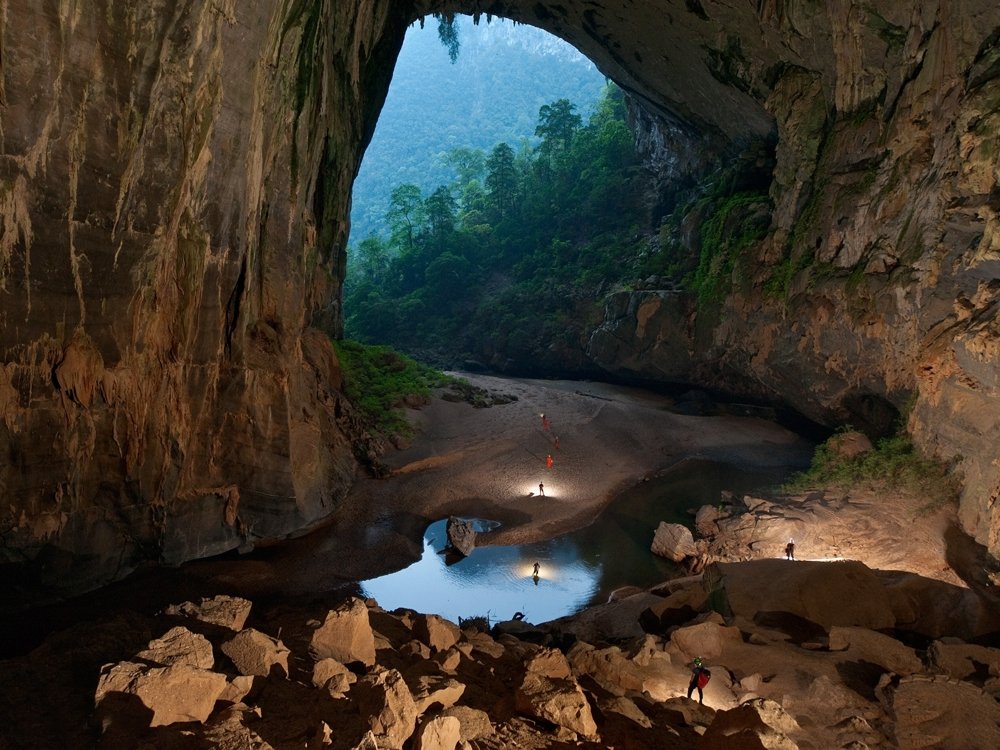 Son Doong: a maior caverna do mundo é linda e pode abrigar um arranha-céu