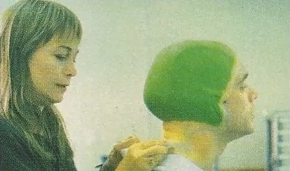 Como foi feita a maquiagem de Jim Carrey para “O Máskara”?
