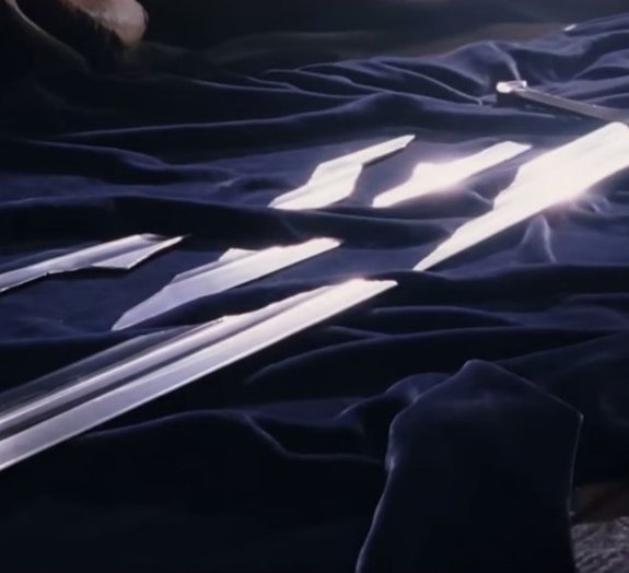 Canal recria as espadas de Aragorn de 'O Senhor dos Anéis' [vídeo]