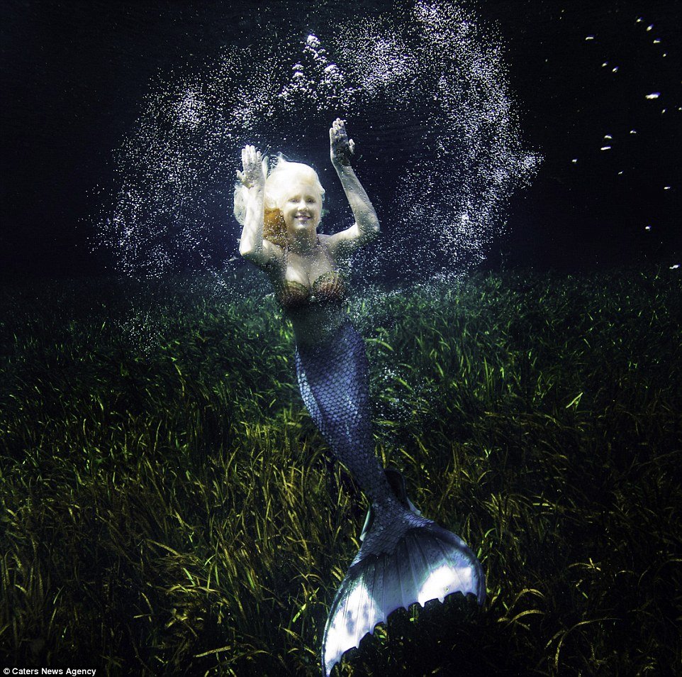 Conheça Melissa, a Pequena Sereia da vida real