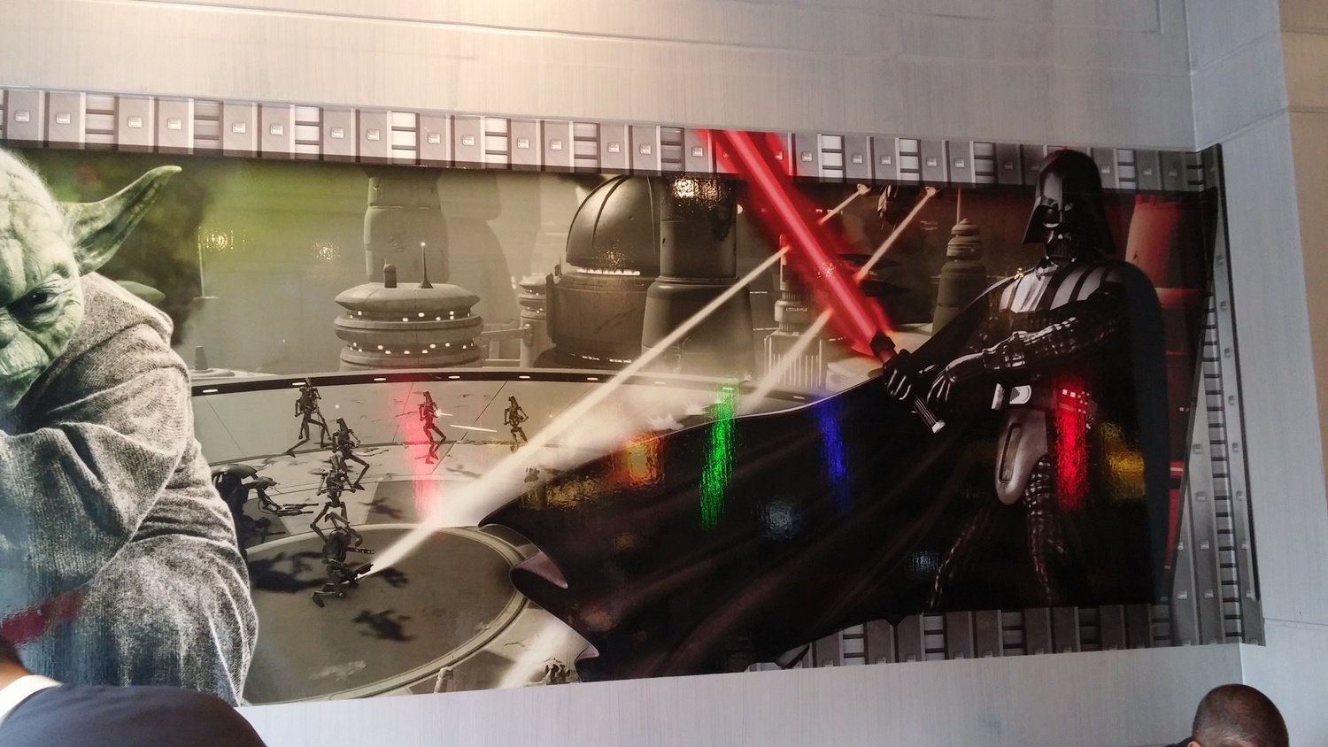 Ainda não foi ao restaurante com temática de Star Wars em SP? Fomos visitar