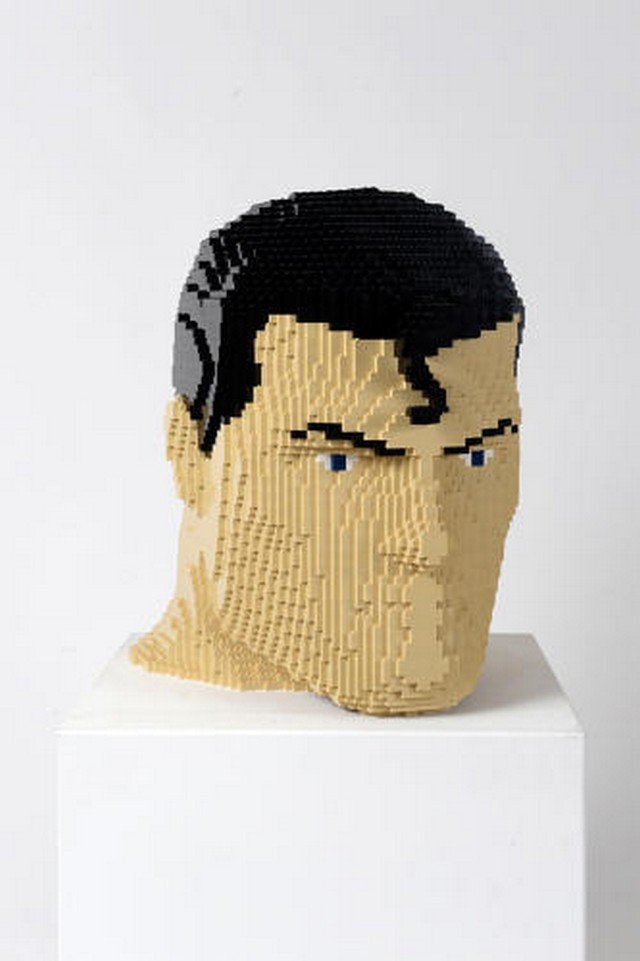 Este expert em LEGO vai mostrar para você como é que se brinca