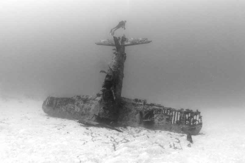 Cemitérios de aviões e carros: memórias da Segunda Guerra Mundial