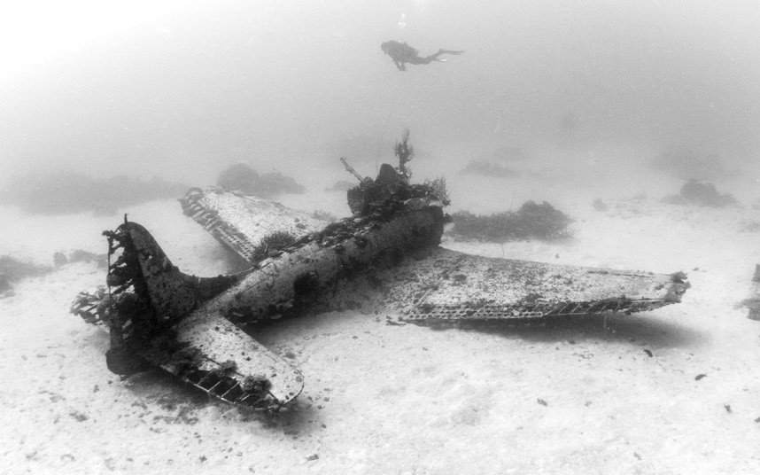 Cemitérios de aviões e carros: memórias da Segunda Guerra Mundial