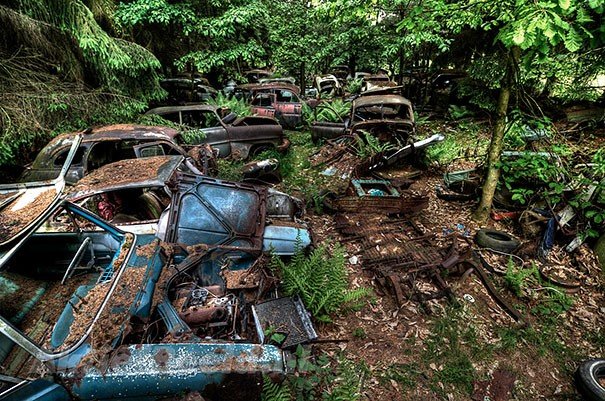 Cemitérios de aviões e carros: memórias da Segunda Guerra Mundial