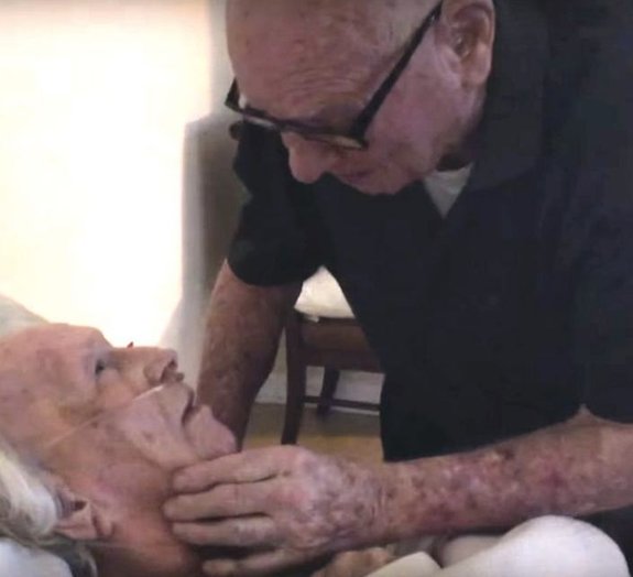 Emocionante: casal de idosos protagoniza o vídeo mais lindo da semana