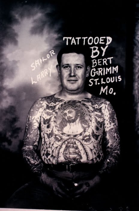 Fotografias mostram como eram as tatuagens antes da década de 60