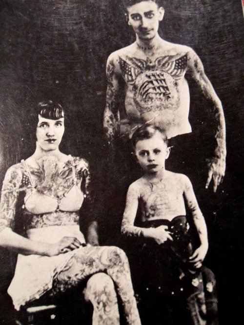 Fotografias mostram como eram as tatuagens antes da década de 60