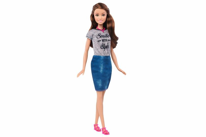 Mudança radical: boneca Barbie ganha o visual da mulher contemporânea