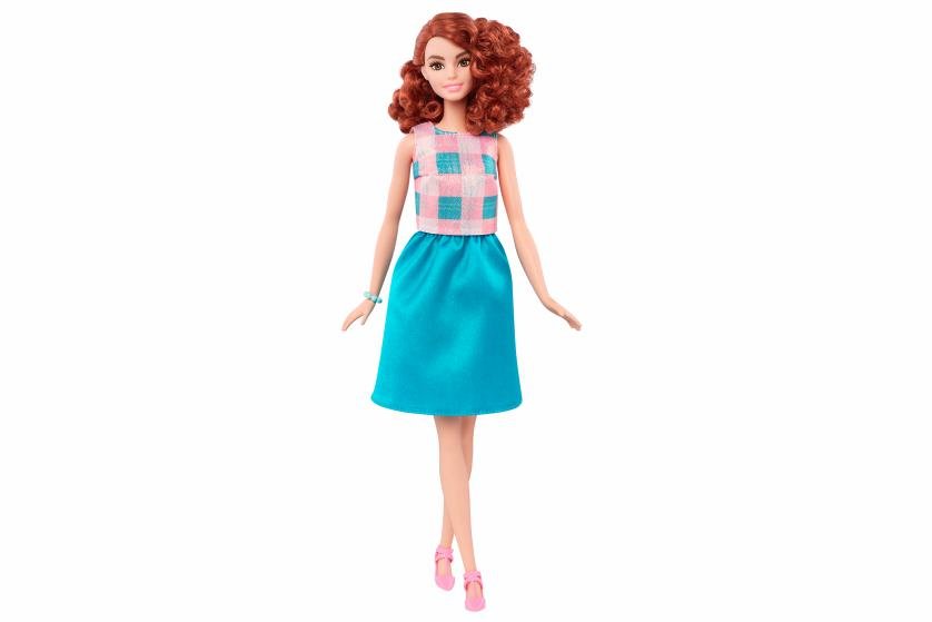 Mudança radical: boneca Barbie ganha o visual da mulher contemporânea
