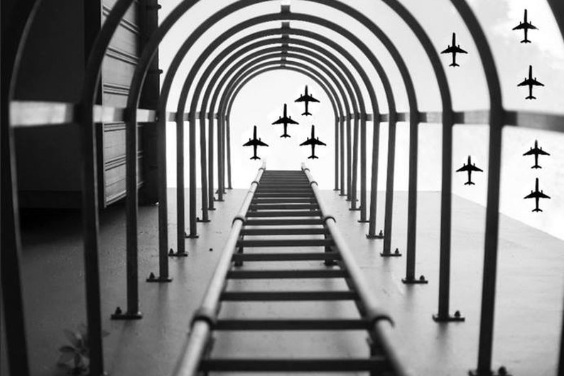 Yu Wei tirou a foto das escadas e não esperava registrar um exército de aviões