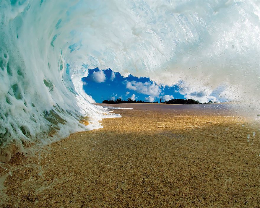 Veja uma galeria com fotos impressionantes de ondas marinhas