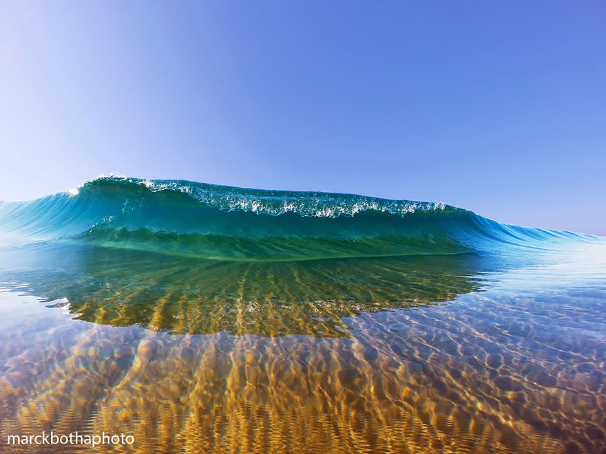 Veja uma galeria com fotos impressionantes de ondas marinhas