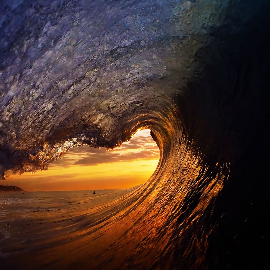 Veja uma galeria com fotos impressionantes de ondas marinhas
