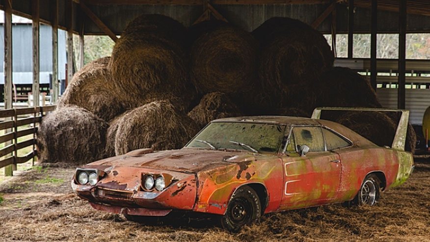 Joias sobre rodas 2: confira mais 5 carros abandonados que valem milhões