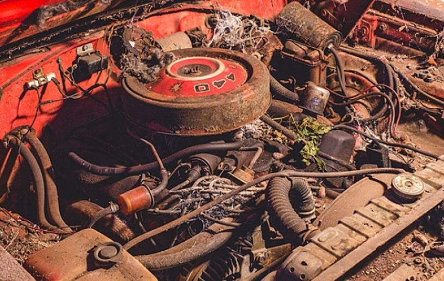 Joias sobre rodas 2: confira mais 5 carros abandonados que valem milhões