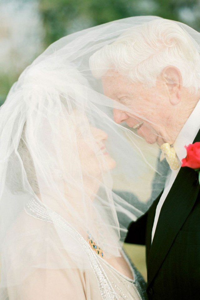63 anos juntos: casal faz o ensaio mais fofo do mundo para celebrar união