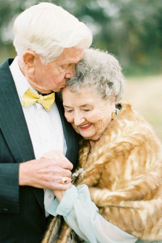 63 anos juntos: casal faz o ensaio mais fofo do mundo para celebrar união