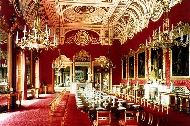 Quer trabalhar para a realeza? Há uma vaga no Palácio de Buckingham