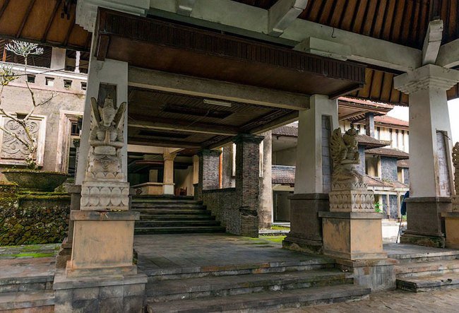 O hotel de luxo que virou ponto turístico para quem busca assombrações